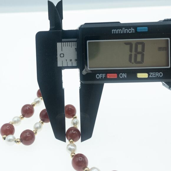 14K Gold Red Jade & Freshwater Pearl 24" Necklace ❤️ - Picture 9 of 12